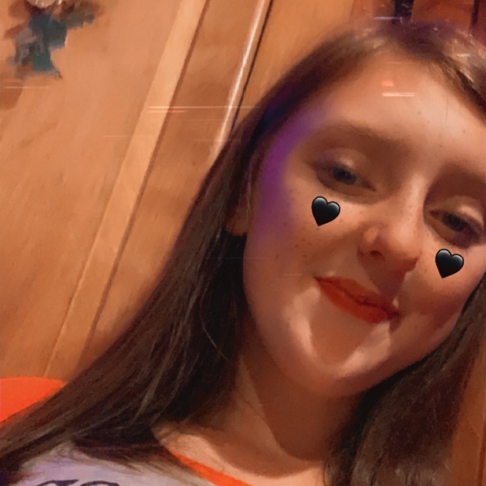 Meet your Posher, Hannah